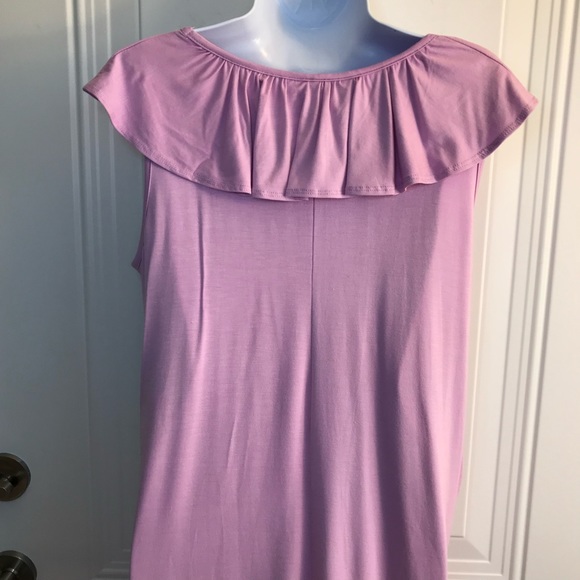 Chic Lilac Ruffle Blouse - Picture 11 of 14